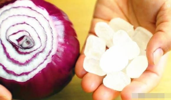 Hành tây và đường phèn ngâm nước, cực tốt cho sức khoẻ - Hình 3 Hanh tay va duong phen ngam nuoc, cuc tot cho suc khoe-Hinh-3