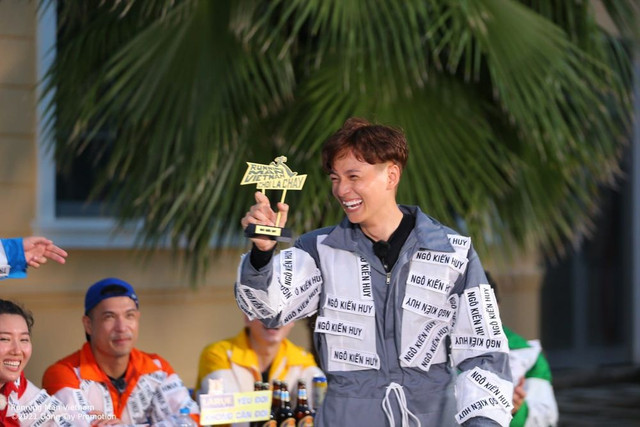 Ngô Kiến Huy trở thành quán quân Running Man mùa hai - Hình 2 Ngo Kien Huy tro thanh quan quan Running Man mua hai-Hinh-2