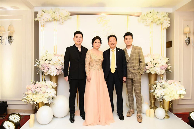 Con trai bầu Hiển và 7749 caption thả thính 'không dính đời không nể' - Hình 12 Con trai bau Hien va 7749 caption tha thinh 'khong dinh doi khong ne'-Hinh-12