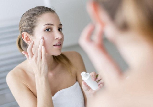 Những sai lầm nghiêm trọng khi bảo vệ da mùa nắng Nhung sai lam nghiem trong khi bao ve da mua nang