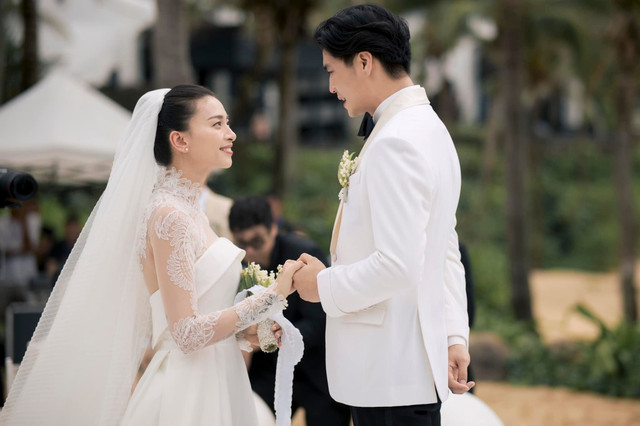 Từ Ngô Thanh Vân tới Anna Trương...: Showbiz Việt "được mùa" cưới hỏi - Hình 7 Tu Ngo Thanh Van toi Anna Truong...: Showbiz Viet
