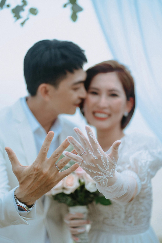 Từ Ngô Thanh Vân tới Anna Trương...: Showbiz Việt "được mùa" cưới hỏi - Hình 6 Tu Ngo Thanh Van toi Anna Truong...: Showbiz Viet