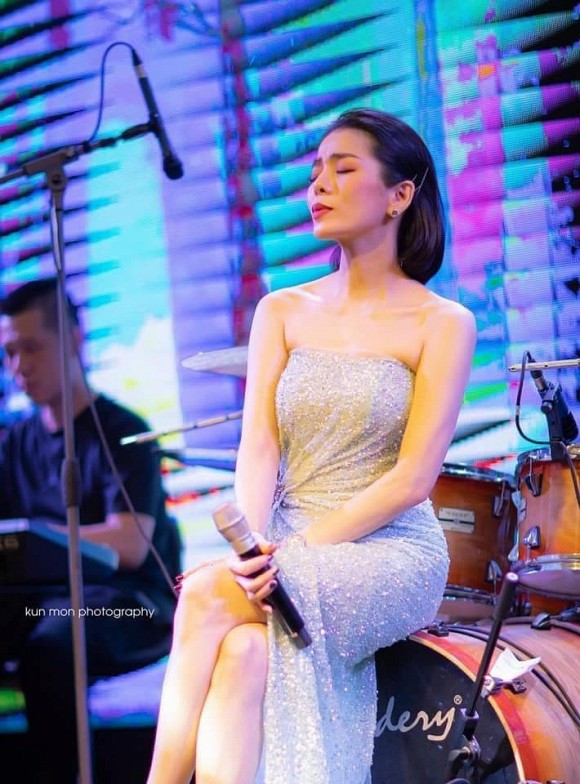 Gu chọn người yêu "mặn mòi" của "bạn trai tin đồn" Lệ Quyên - Hình 16 Gu chon nguoi yeu