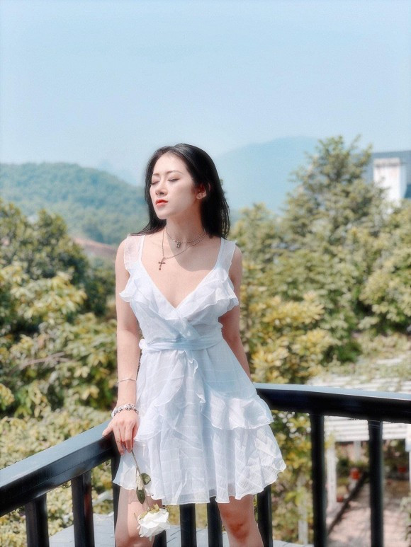 Gu chọn người yêu "mặn mòi" của "bạn trai tin đồn" Lệ Quyên - Hình 13 Gu chon nguoi yeu