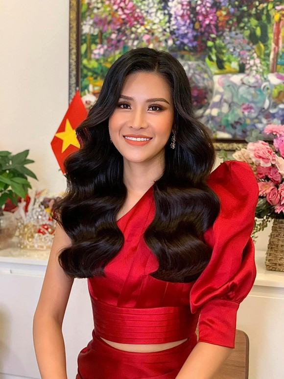 Thái Thị Hoa nói gì khi trượt top 20 Hoa hậu Trái đất 2020? - Hình 2 Thai Thi Hoa noi gi khi truot top 20 Hoa hau Trai dat 2020?-Hinh-2