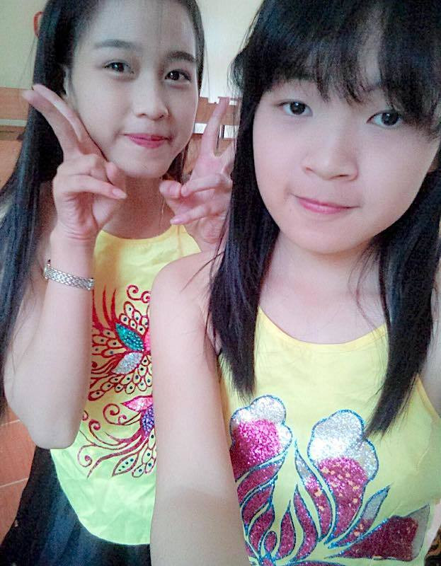 Sốt ảnh Hoa hậu Đỗ Thị Hà lấm lem đi cấy khi chưa đăng quang - Hình 3 Sot anh Hoa hau Do Thi Ha lam lem di cay khi chua dang quang-Hinh-3