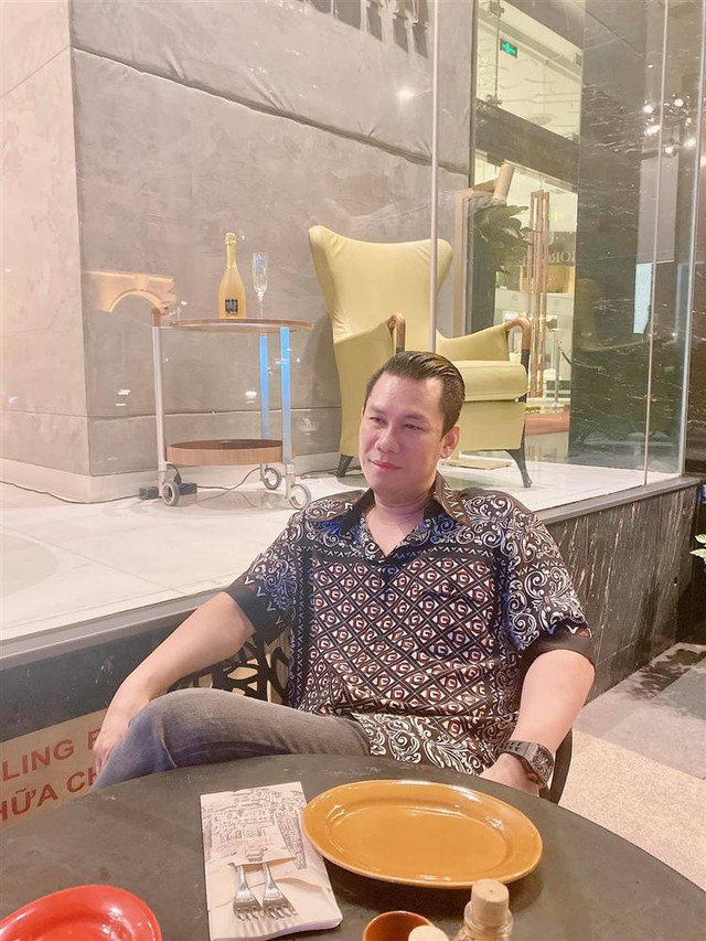 Đức Huy bị nghi có tình mới sau ly hôn Lệ Quyên Duc Huy bi nghi co tinh moi sau ly hon Le Quyen