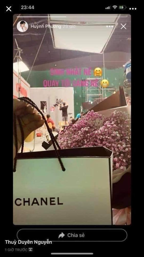 Sĩ Thanh vừa công khai chia tay, Huỳnh Phương đã có người mới? - Hình 4 Si Thanh vua cong khai chia tay, Huynh Phuong da co nguoi moi?-Hinh-4