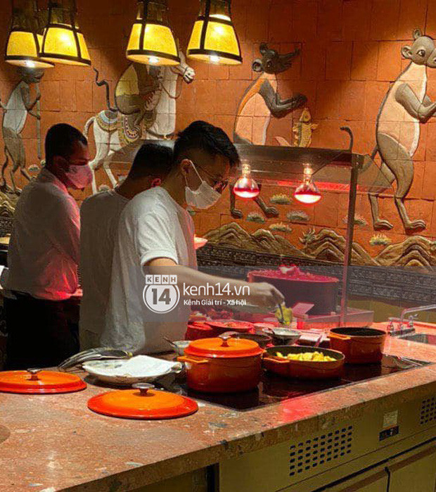 Hương Giang lộ bằng chứng đến Yên Tử với Matt Liu lánh scandal Huong Giang lo bang chung den Yen Tu voi Matt Liu lanh scandal