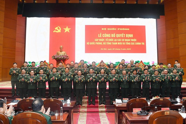 Bộ Quốc phòng công bố quyết định sáp nhập, tổ chức lại một số cơ quan - Hình 4 Bo Quoc phong cong bo quyet dinh sap nhap, to chuc lai mot so co quan-Hinh-4