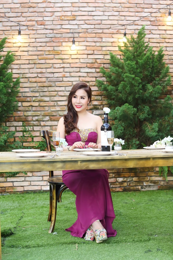 Nữ hoàng doanh nhân Kim Chi tiết lộ bí quyết trẻ đẹp - Hình 6 Nu hoang doanh nhan Kim Chi tiet lo bi quyet tre dep-Hinh-6