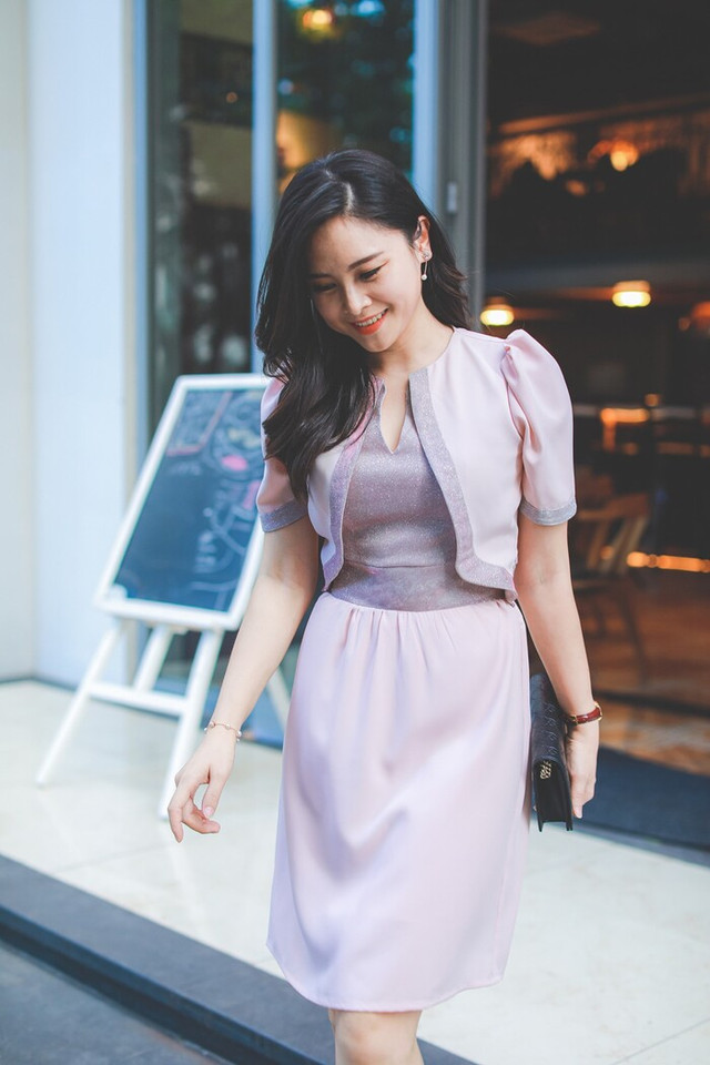 Lên đồ tới công sở trẻ trung mà vẫn thanh lịch như nữ BTV xinh đẹp - Hình 17 Len do toi cong so tre trung ma van thanh lich nhu nu BTV xinh dep-Hinh-17