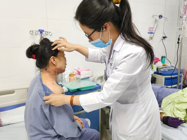 Liệt mặt, liệt chi, viêm não do zona thần kinh Liet mat, liet chi, viem nao do zona than kinh