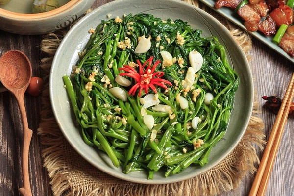 Vì sao ăn rau muống lại gây sẹo lồi? - Hình 2 Vi sao an rau muong lai gay seo loi?-Hinh-2