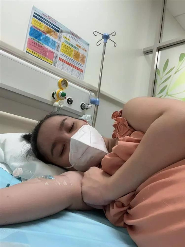 Vợ Lê Dương Bảo Lâm phải lấy dây đỡ bầu sát ngày sinh - Hình 5 Vo Le Duong Bao Lam phai lay day do bau sat ngay sinh-Hinh-5