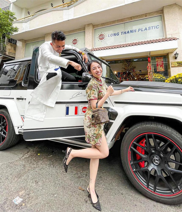 Biệt thự triệu đô của đại gia Minh Nhựa, rộng thế vẫn bị phàn nàn thiếu chỗ để xe - Hình 2 Biet thu trieu do cua dai gia Minh Nhua, rong the van bi phan nan thieu cho de xe-Hinh-2