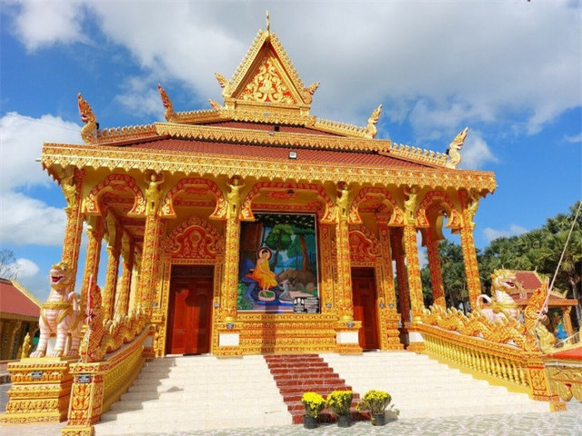 Đẹp nao lòng chùa cổ Sóc Trăng có vườn thốt nốt trăm năm tuổi - Hình 6 Dep nao long chua co Soc Trang co vuon thot not tram nam tuoi-Hinh-6