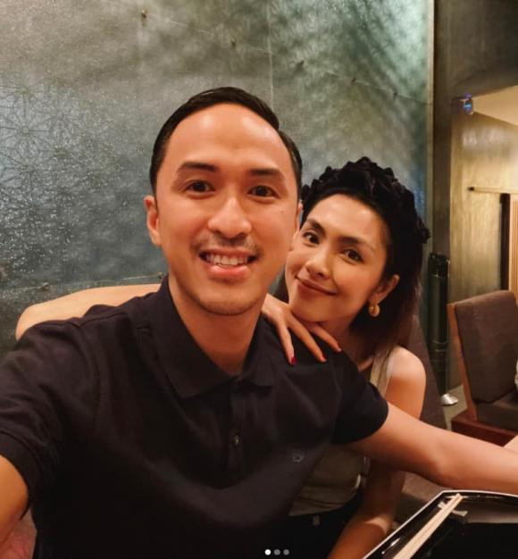 Giàu có như chồng Tăng Thanh Hà nhưng vẫn thích diện lại đồ cũ - Hình 6 Giau co nhu chong Tang Thanh Ha nhung van thich dien lai do cu-Hinh-6