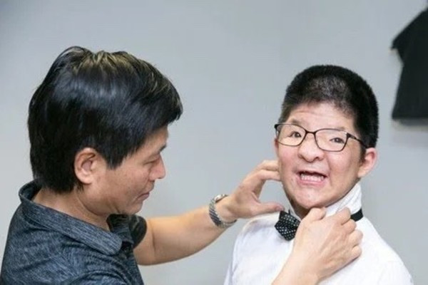 Diễn viên Quốc Tuấn lo lắng khi con trai chưa thể phẫu thuật - Hình 2 Dien vien Quoc Tuan lo lang khi con trai chua the phau thuat-Hinh-2