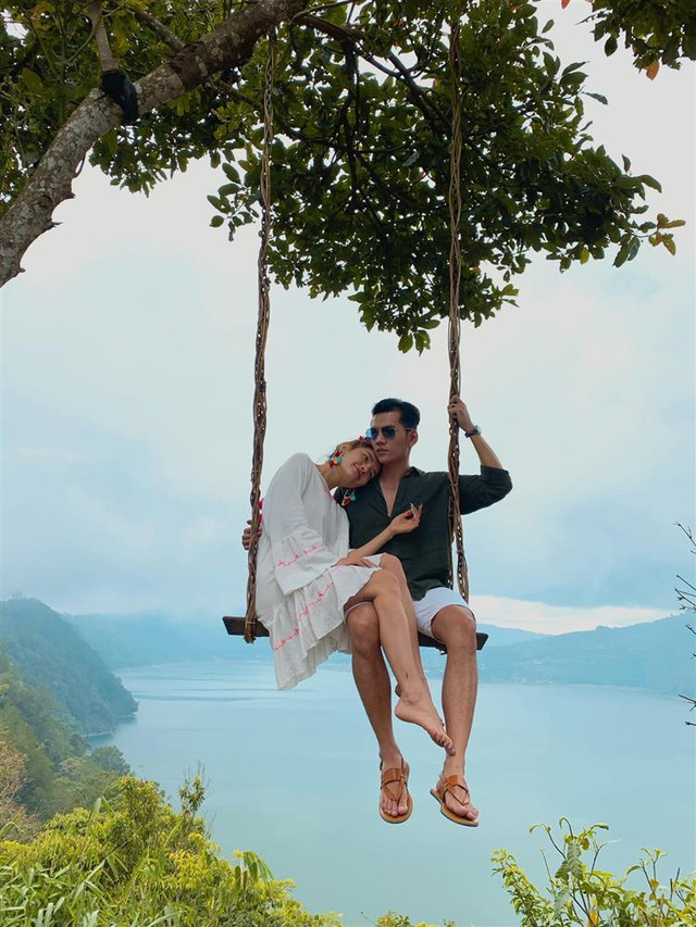 Lý Bình - Phương Trinh Jolie "chốt đơn", thông báo thời gian cưới - Hình 5 Ly Binh - Phuong Trinh Jolie