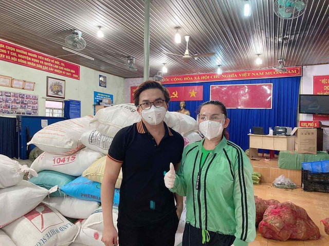 Thực hư Phi Nhung nhiễm COVID-19, là F0 mà đi muôn nơi - Hình 7 Thuc hu Phi Nhung nhiem COVID-19, la F0 ma di muon noi-Hinh-7