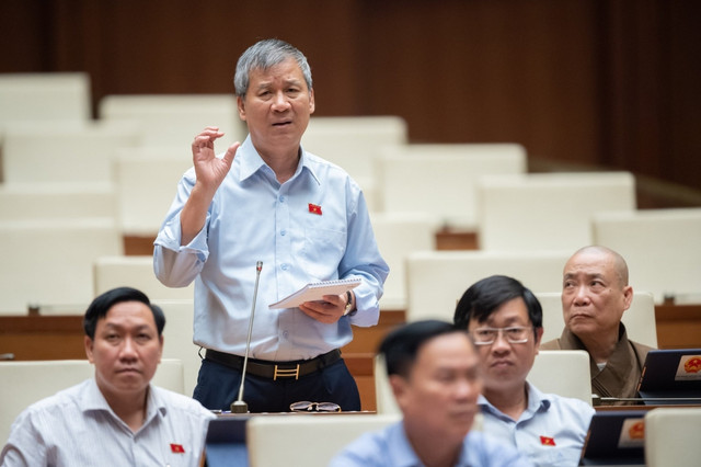 “Mua sắm thuốc men, vật tư y tế là hoạt động khó, dễ sai sót“ “Mua sam thuoc men, vat tu y te la hoat dong kho, de sai sot“