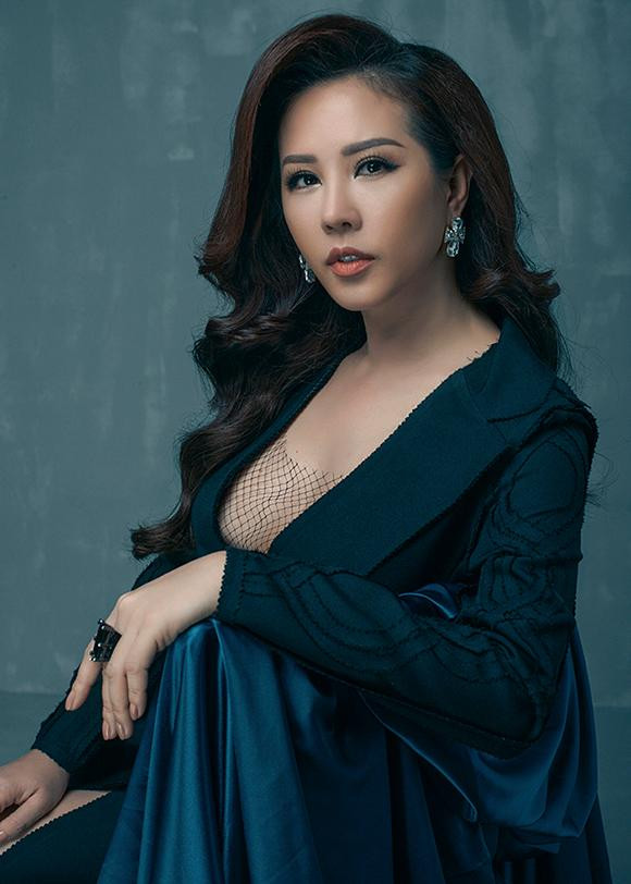 Bạn thi phanh phui Thu Hoài mua giải Hoa hậu 100.000 USD - Hình 2 Ban thi phanh phui Thu Hoai mua giai Hoa hau 100.000 USD-Hinh-2