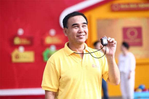 Quyền Linh quá khứ từng phải đi xin cháo trắng lúc 3h sáng - Hình 10 Quyen Linh qua khu tung phai di xin chao trang luc 3h sang-Hinh-10