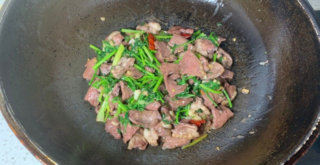Bộ phận mạnh nhất của con heo, giúp dưỡng tâm, an thần - Hình 5 Bo phan manh nhat cua con heo, giup duong tam, an than-Hinh-5