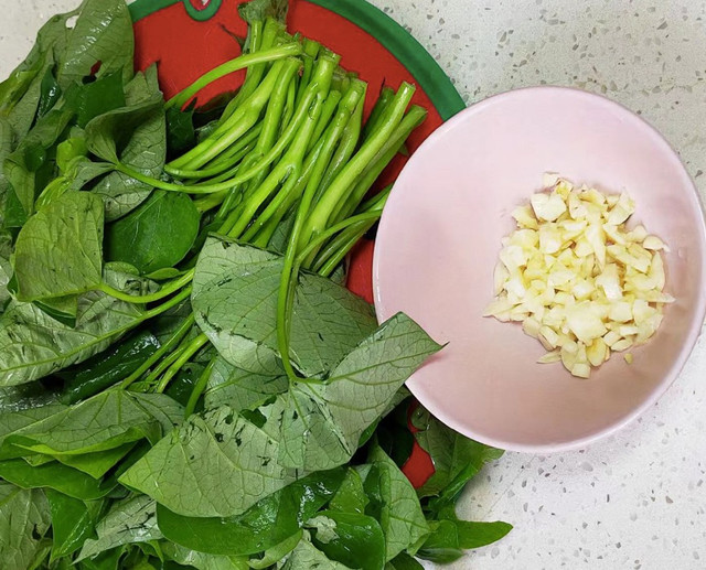 Loại rau bình dân chất xơ gấp 2 cần tây, vitamin gấp 2 cam - Hình 14 Loai rau binh dan chat xo gap 2 can tay, vitamin gap 2 cam-Hinh-14