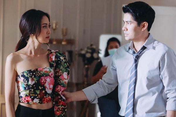 Chán nản vì vợ thường xuyên tụ tập chơi bời Chan nan vi vo thuong xuyen tu tap choi boi