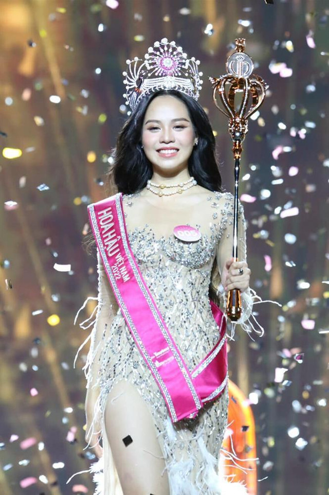 Hoa hậu Việt Nam: Mai Phương Thúy cao nhất, ai thấp nhất? - Hình 18 Hoa hau Viet Nam: Mai Phuong Thuy cao nhat, ai thap nhat?-Hinh-18