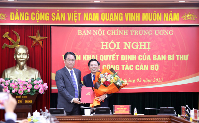 Ông Đặng Văn Dũng được bổ nhiệm làm Phó Trưởng Ban Nội chính Trung ương Ong Dang Van Dung duoc bo nhiem lam Pho Truong Ban Noi chinh Trung uong