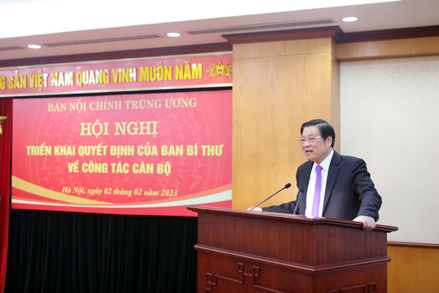Ông Đặng Văn Dũng được bổ nhiệm làm Phó Trưởng Ban Nội chính Trung ương - Hình 2 Ong Dang Van Dung duoc bo nhiem lam Pho Truong Ban Noi chinh Trung uong-Hinh-2