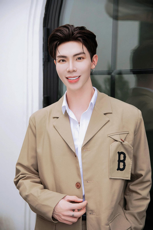 'See tình' gây bão thế giới nhưng còn thiếu sức mạnh - Hình 4 'See tinh' gay bao the gioi nhung con thieu suc manh-Hinh-4