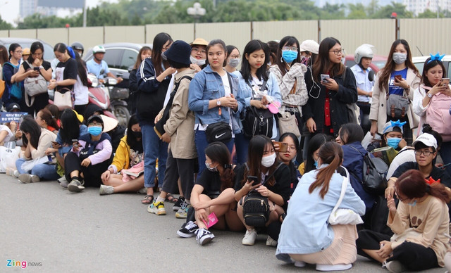 Nhiều show Kpop thua lỗ và tranh cãi trước ngày BlackPink tới Hà Nội - Hình 9 Nhieu show Kpop thua lo va tranh cai truoc ngay BlackPink toi Ha Noi-Hinh-9