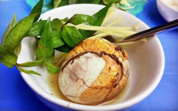Sai lầm khi ăn trứng vịt lộn, đừng để ngon miệng mà hại thân - Hình 3 Sai lam khi an trung vit lon, dung de ngon mieng ma hai than-Hinh-3