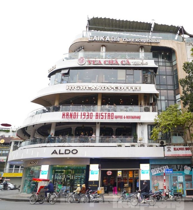 Giá thuê mặt bằng ở 'Hàm cá mập' đắt đỏ bậc nhất Hà Nội - Hình 4 Gia thue mat bang o 'Ham ca map' dat do bac nhat Ha Noi-Hinh-4