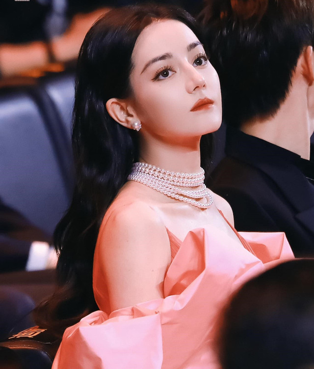 Nhiệt Ba thua đau khi đóng chung một phim với Triệu Lộ Tư - Hình 3 Nhiet Ba thua dau khi dong chung mot phim voi Trieu Lo Tu-Hinh-3