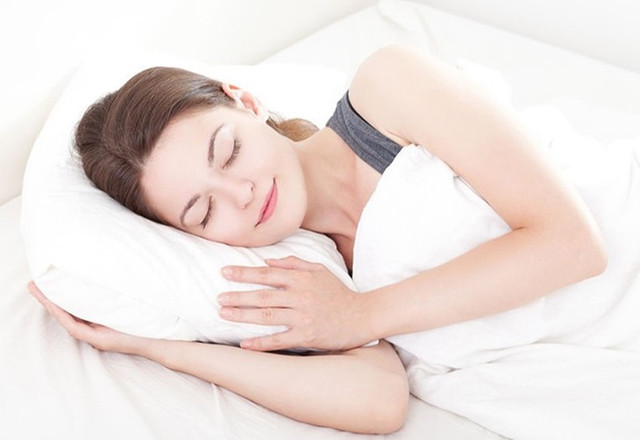 7 tư thế ngủ giúp cải thiện sức khỏe, đẩy lùi bệnh tật 7 tu the ngu giup cai thien suc khoe, day lui benh tat