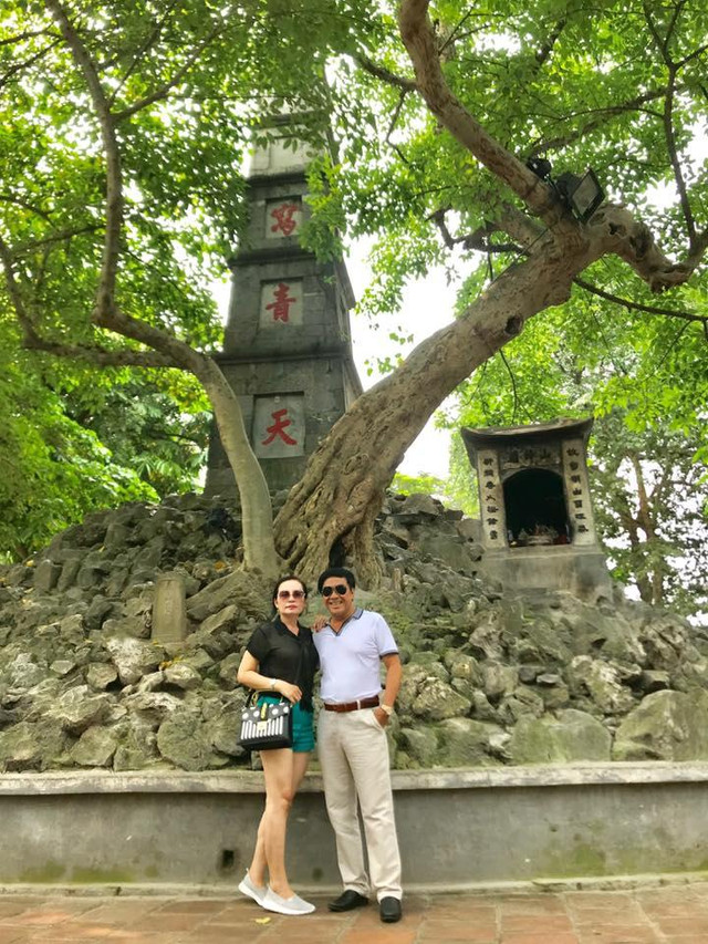 Bố mẹ chồng Lê Âu Ngân Anh sống sang chảnh, du lịch khắp nơi - Hình 16 Bo me chong Le Au Ngan Anh song sang chanh, du lich khap noi-Hinh-16