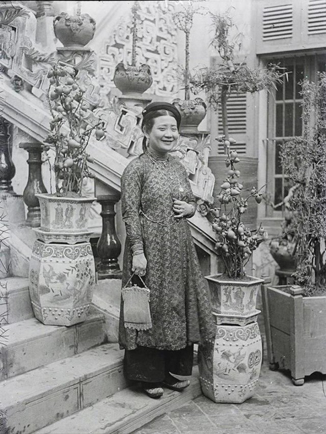 Nữ đại gia Việt ‘khét tiếng’ 1 thời: 3 đời chồng nhưng không có con Nu dai gia Viet ‘khet tieng’ 1 thoi: 3 doi chong nhung khong co con