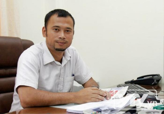MC Long Vũ 'Chiếc nón kỳ diệu' trở lại với diện mạo khó nhận ra - Hình 2 MC Long Vu 'Chiec non ky dieu' tro lai voi dien mao kho nhan ra-Hinh-2