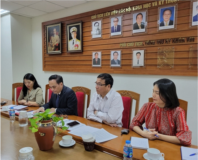Phó Chủ tịch Phạm Ngọc Linh tiếp Tham tán Phái đoàn EU tại Việt Nam - Hình 3 Pho Chu tich Pham Ngoc Linh tiep Tham tan Phai doan EU tai Viet Nam-Hinh-3