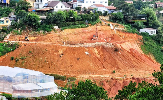 Đà Lạt: Đình chỉ thi công tại dự án thung lũng hoa Da Lat: Dinh chi thi cong tai du an thung lung hoa