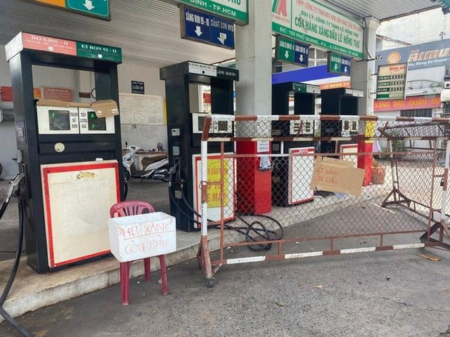 Bất ngờ kết quả kiểm tra loạt cây xăng sau chỉ đạo "nóng" của Thủ tướng Bat ngo ket qua kiem tra loat cay xang sau chi dao