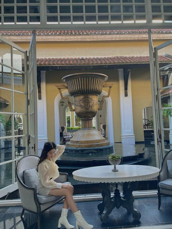 Nhan sắc con gái của Hoa hậu Nguyễn Thị Huyền: Yêu kiều không thua kém mẹ - Hình 9 Nhan sac con gai cua Hoa hau Nguyen Thi Huyen: Yeu kieu khong thua kem me-Hinh-9
