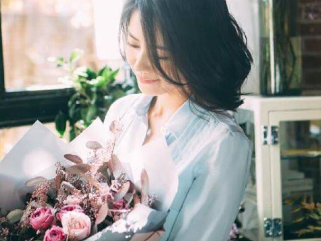 Soi gương thấy 2 điều này, phụ nữ nên kết thúc cuộc hôn nhân Soi guong thay 2 dieu nay, phu nu nen ket thuc cuoc hon nhan