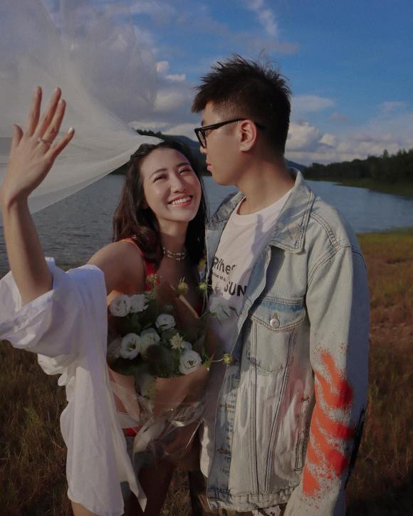 Hot girl 'Người Ấy Là Ai' được cầu hôn, bất ngờ danh tính chú rể - Hình 3 Hot girl 'Nguoi Ay La Ai' duoc cau hon, bat ngo danh tinh chu re-Hinh-3