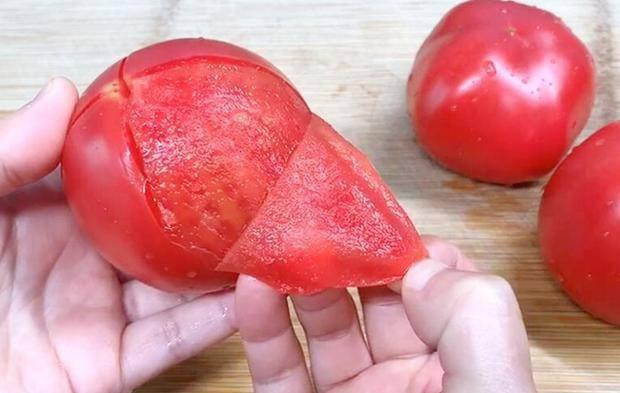 5 loại củ quả không nên ăn cả vỏ vì hại sức khỏe - Hình 2 5 loai cu qua khong nen an ca vo vi hai suc khoe-Hinh-2